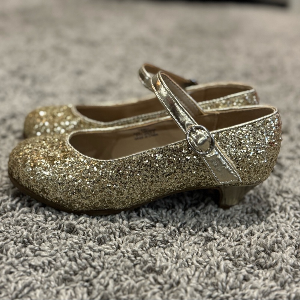 Gold Glitter Kids Shoes, size 13 - Picture 4 of 12